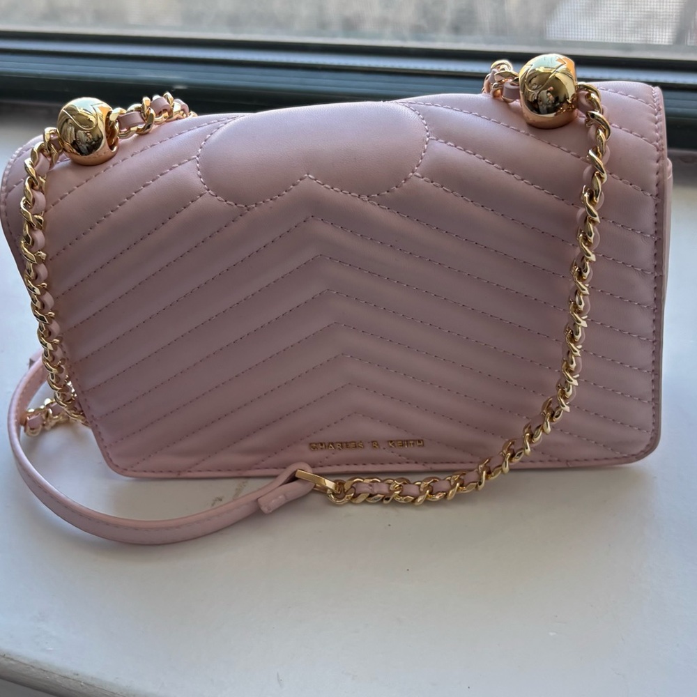 NWOT Pink Charles & Keith quilted heart crossbody bag